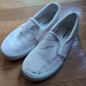 Girls size 1 cat and Jack slip ons